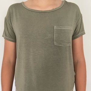 american eagle t-shirt